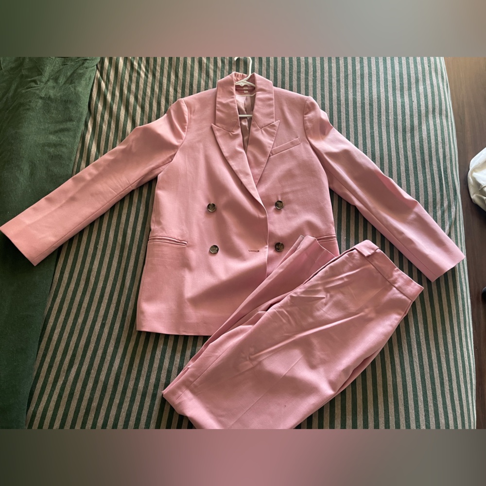 Blush/pink women’s suit.